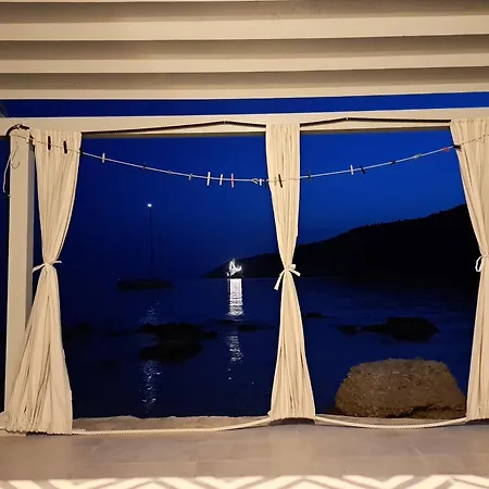Holiday home Cica Komiza